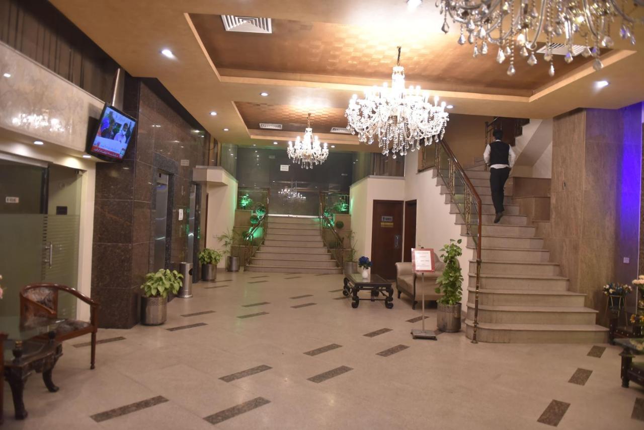 Shalimar Tower Hotel Lahore Exterior photo